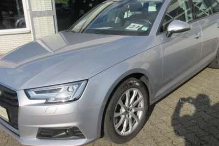 Audi A4 Avant 2.0 TFSI NAVI LED ACC ASSIST KEYLESS 95.000 km 17.988 € Bergkamen 59192