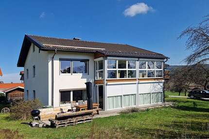 Haus zum Kaufen in Anger 930.000 € 241 m² 8 zimmer