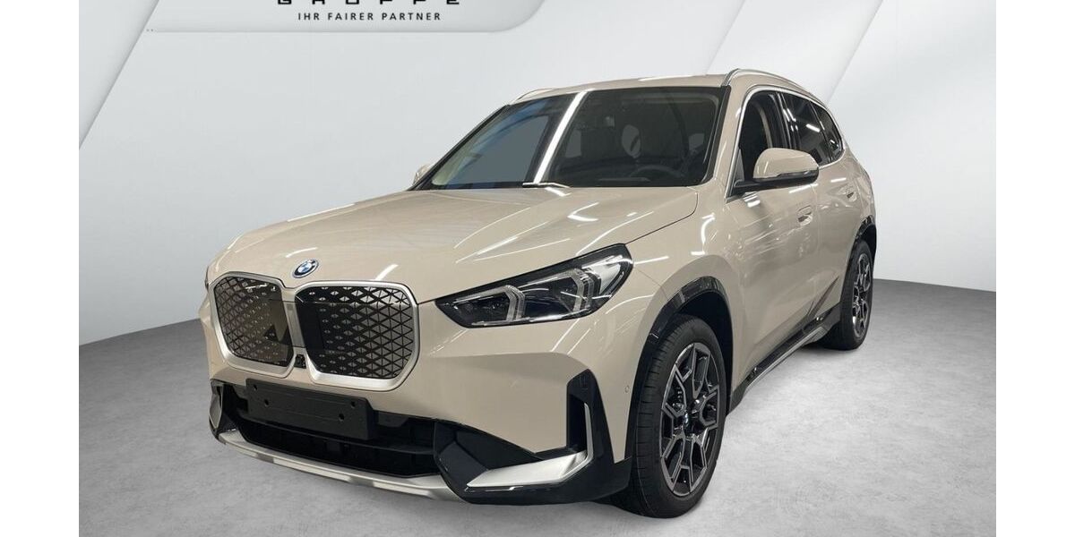 BMW iX1 4.000 km 59.960 &euro; Cuxhaven 27472
