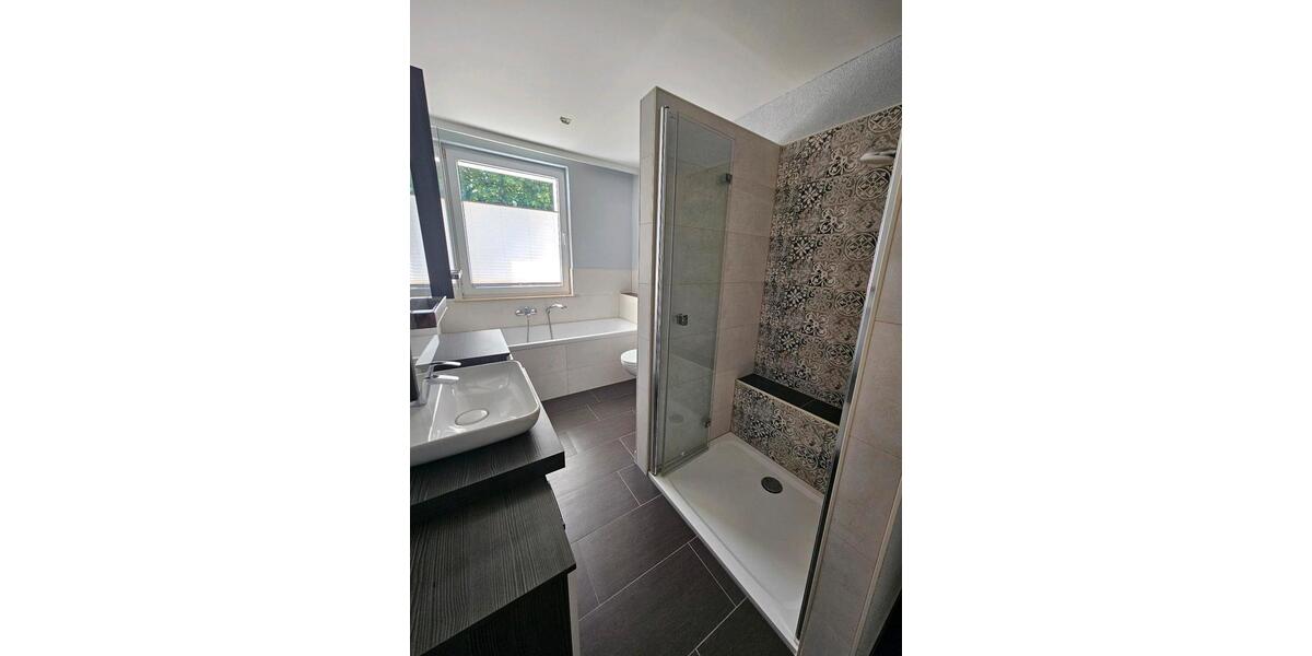 Hochparterre Hoyerswerda - 3 Zimmer, 73 m&sup2;, 117.000&euro; | Angebot:26864383