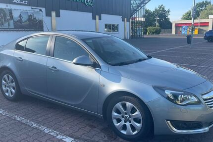 Opel Insignia 99.800 km 10.899 &euro; Wolfsburg 38440