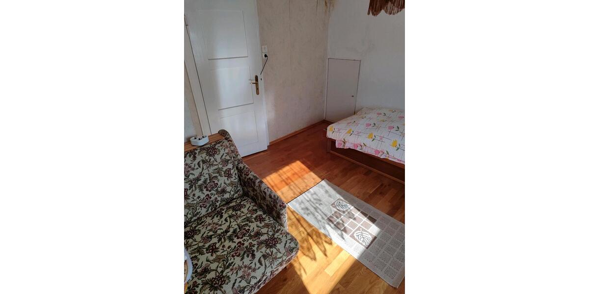 Einfamilienhaus Grimmen - 7 Zimmer, 130 m&sup2;, 149.000&euro; | Angebot:26415138