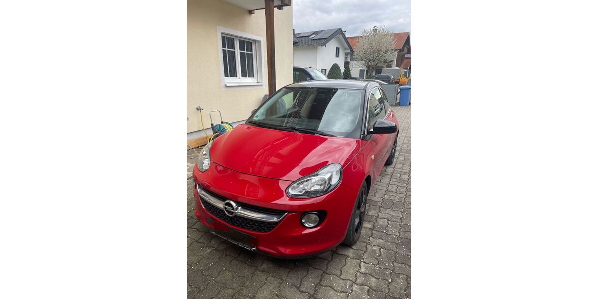 Opel Adam 97.950 km 9.200 &euro; Ainring 83404