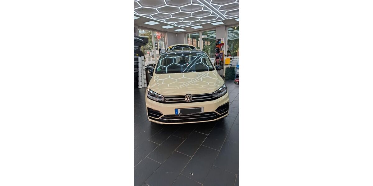 VW Touran 98.500 km 24.100 &euro; Aschaffenburg 63739