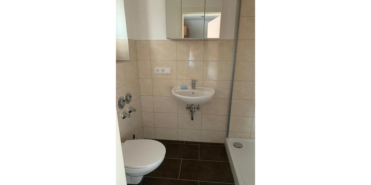 Dachgeschoßwohnung Eußenheim - 1 Zimmer, 38 m&sup2;, 390&euro; | Angebot:24748406