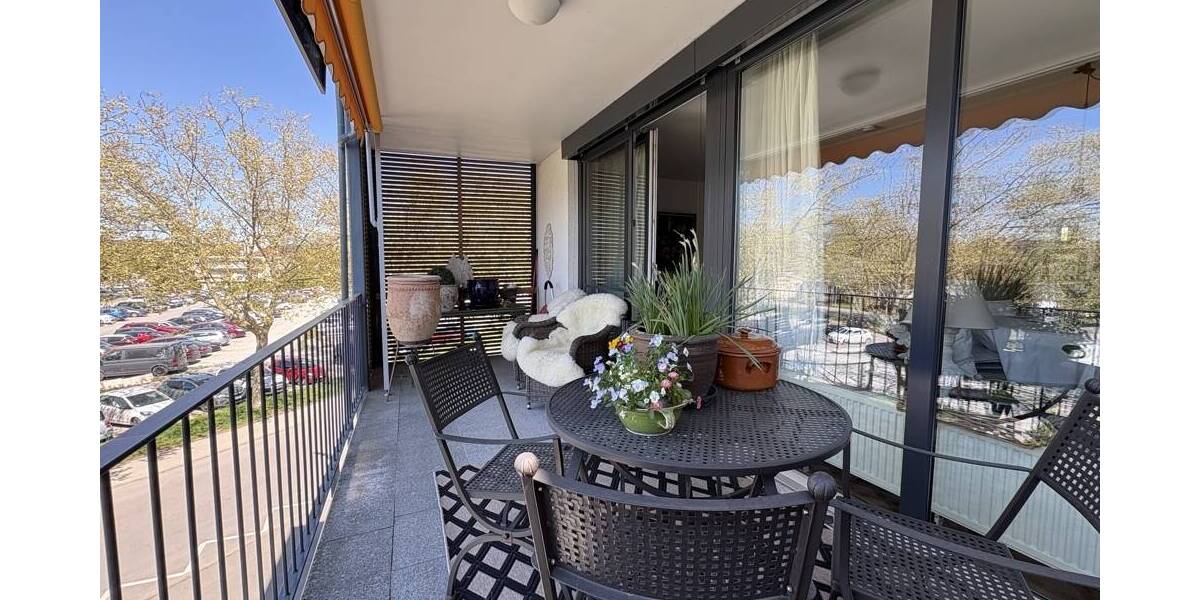 Etagenwohnung Radolfzell am Bodensee Radolfzell - 2 Zimmer, 60 m&sup2;, 320.000&euro; | Angebot:26319489