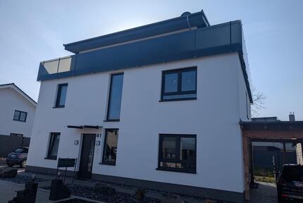 Neubau Maisonette-Penthouse-Wohnung zu vermieten