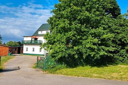 Haus Limbach-Oberfrohna Oberfrohna - 12 Zimmer, 330 m&sup2;, 550.000&euro; | Angebot:24980706