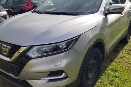 Nissan Qashqai 72.900 km 14.490 &euro; Schönewalde 04916
