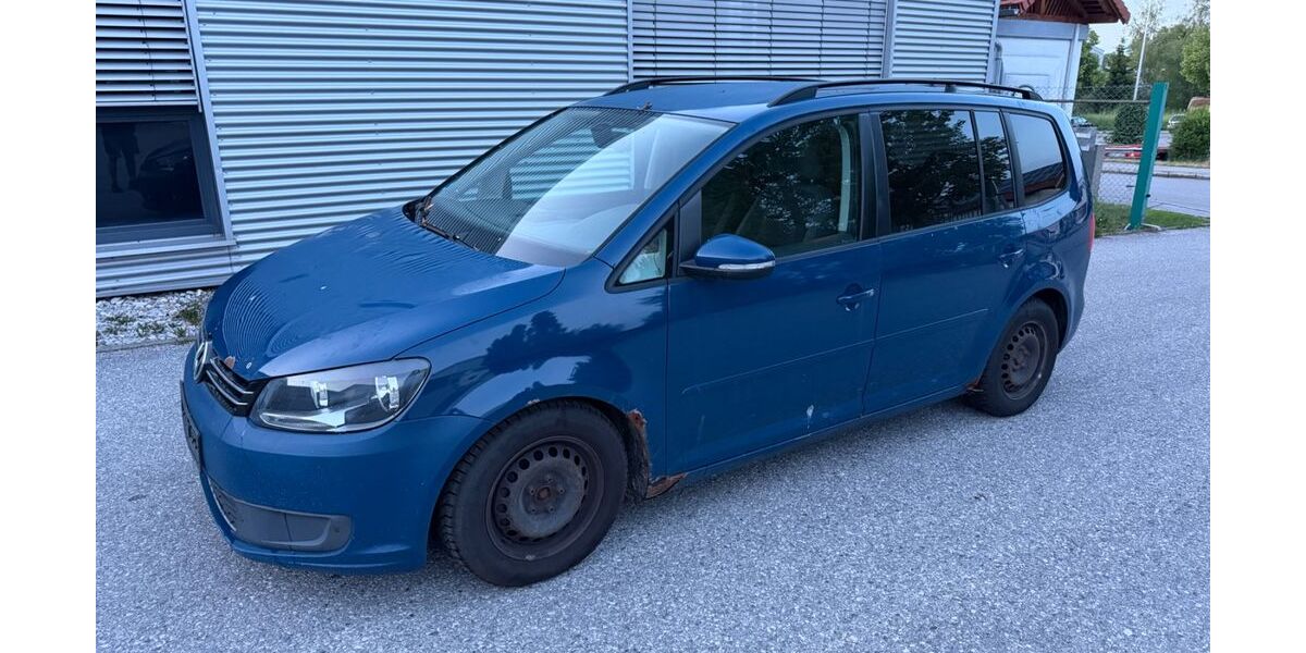 VW Touran 215.543 km 1.999 &euro; Peissenberg 82380