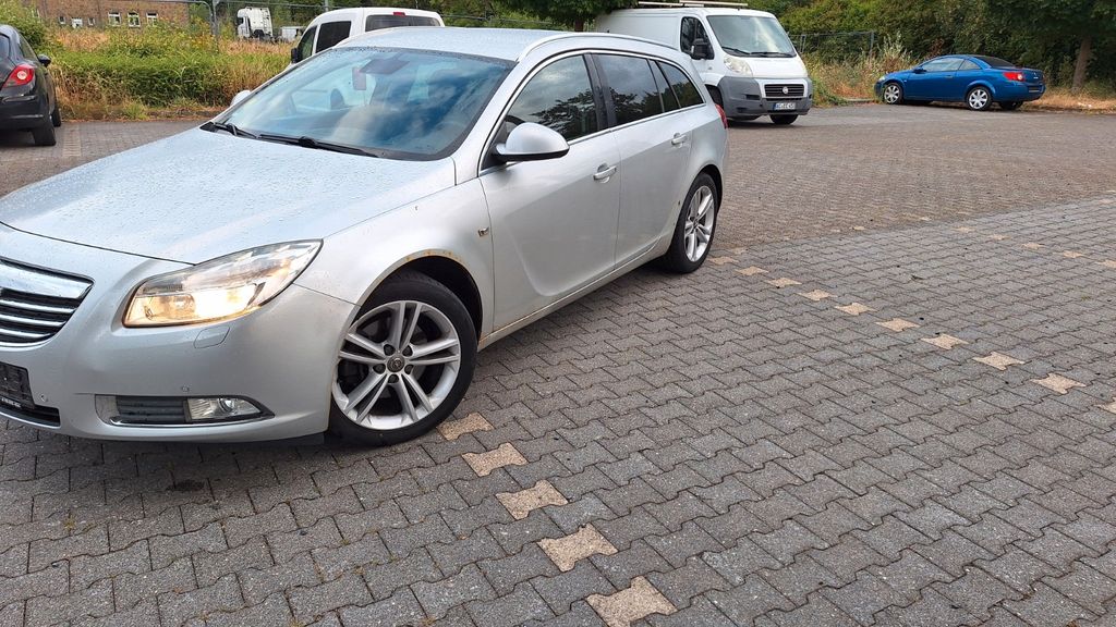 Opel Insignia 252.000 km 1.900 &euro; Stolberg 52222