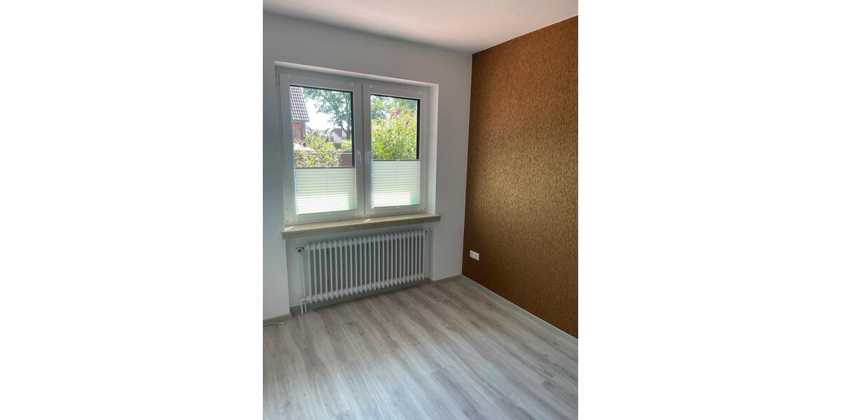 Bungalow Schortens - 4 Zimmer, 130 m&sup2;, 320.000&euro; | Angebot:27097770
