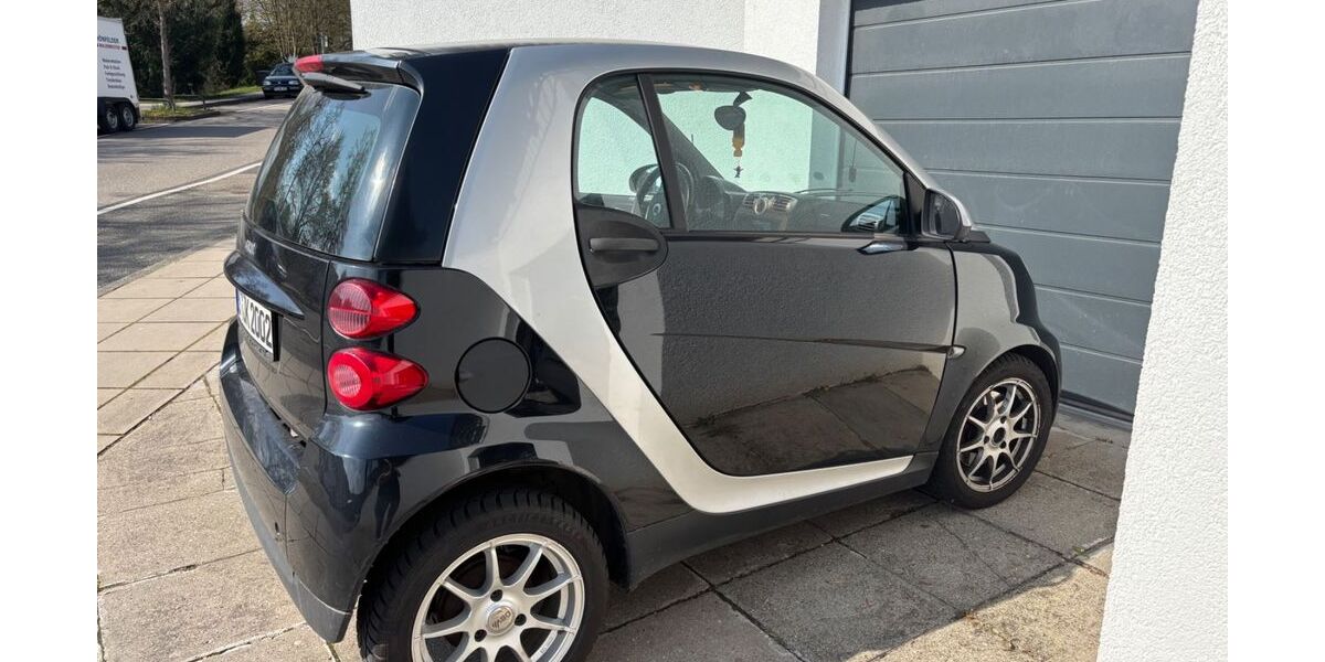 Smart ForTwo 155.000 km 4.700 &euro; Stuttgart 70195