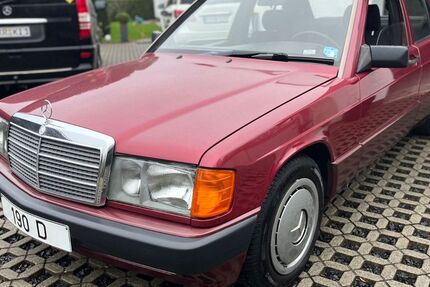 Mercedes-Benz 190 156.000 km 5.950 € Krefeld 47809