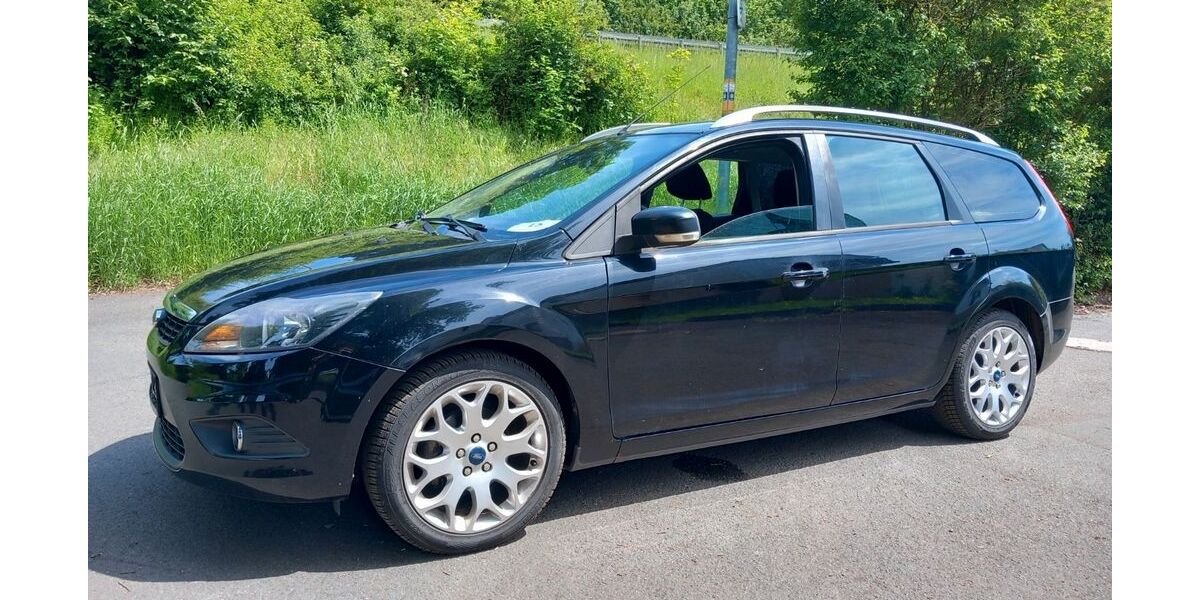 Ford Focus 199.377 km 2.499 &euro; Herborn-Burg 35745