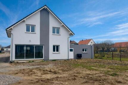 Haus Neuenburg am Rhein - 335.000&euro; | Angebot:26296990