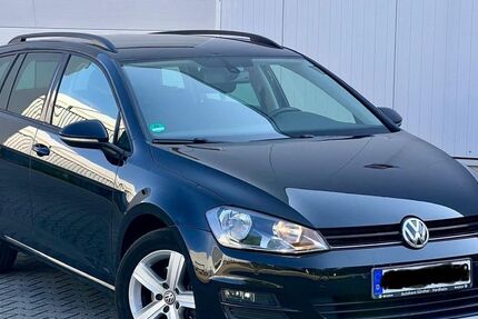 VW Golf 189.000 km 5.700 &euro; Walldürn 74731