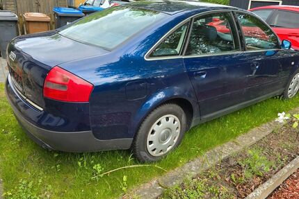 Audi A6 203.000 km 1.699 &euro; Lübeck 23560