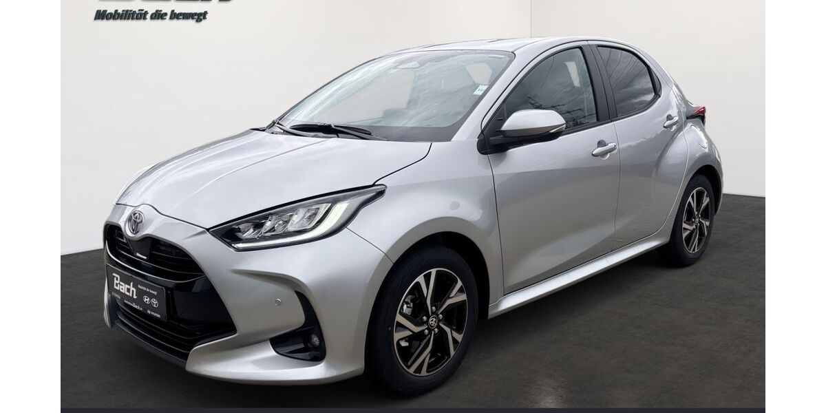 Toyota Yaris 2.000 km 27.690 &euro; Villingen-Schwenningen 78048