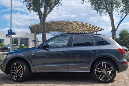 Audi Q5 149.000 km 21.400 € Darmstadt 64289