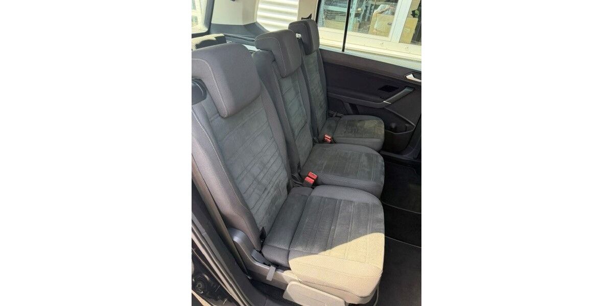 VW Touran 133.221 km 17.299 &euro; Oftersheim 68723