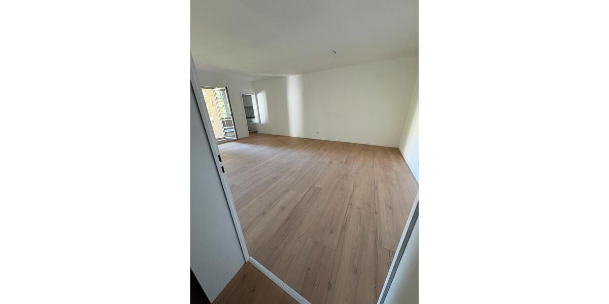 Etagenwohnung Saarbrücken Dudweiler - 2 Zimmer, 65 m&sup2;, 630&euro; | Angebot:26412255