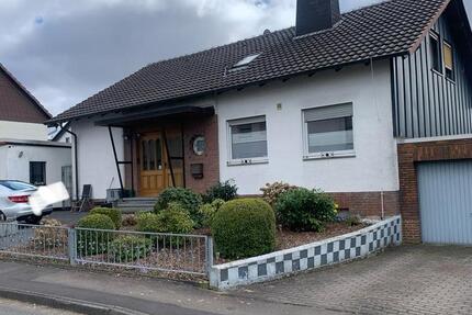 Haus Staufenberg - 7 Zimmer, 180 m&sup2;, 319.000&euro; | Angebot:26944677