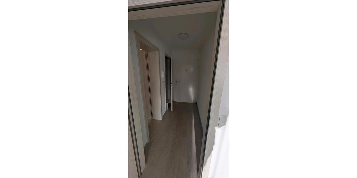 Etagenwohnung Villingen-Schwenningen Schwenningen - 1.5 Zimmer, 45 m&sup2;, 135.000&euro; | Angebot:27143046