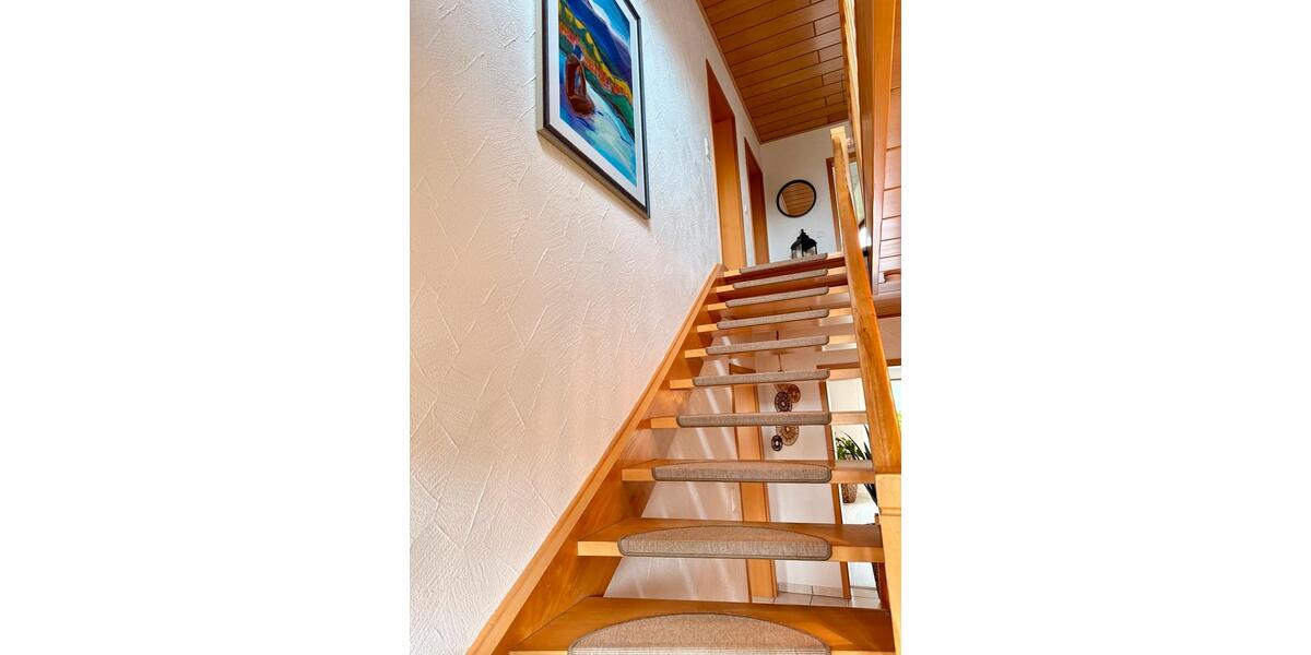 Einfamilienhaus Gersheim - 6 Zimmer, 155 m&sup2;, 439.000&euro; | Angebot:26939548