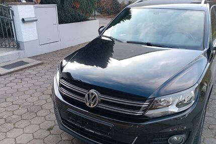 VW Tiguan 67.153 km 11.950 &euro; Erdweg 85253