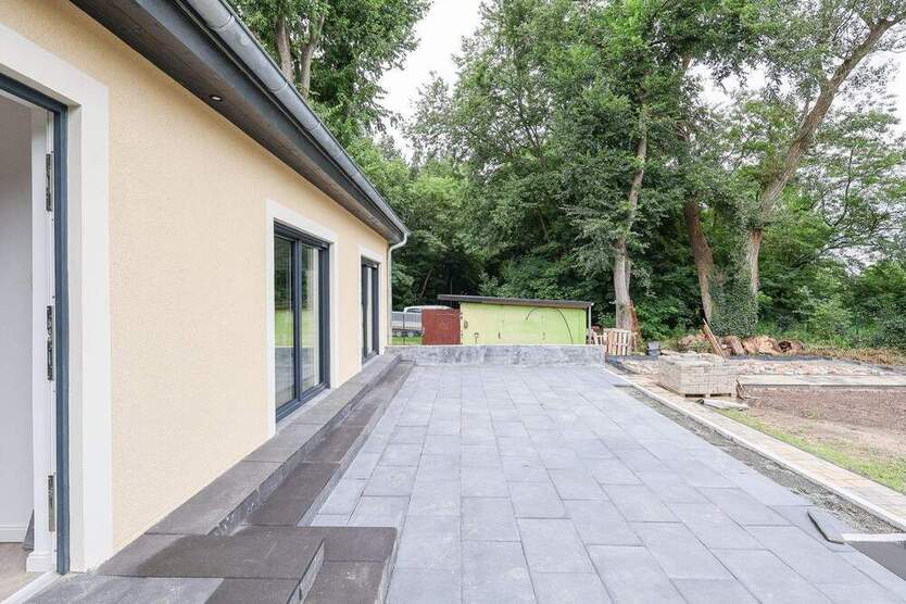 Attraktive Doppelhaushälfte in Potsdam - großzügig, hell & mit großem Garten