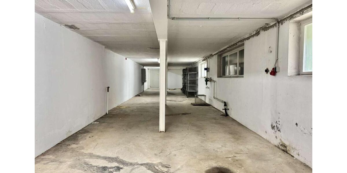 Gewerbeobjekt Pößneck - 1.600&euro; | Angebot:23755448