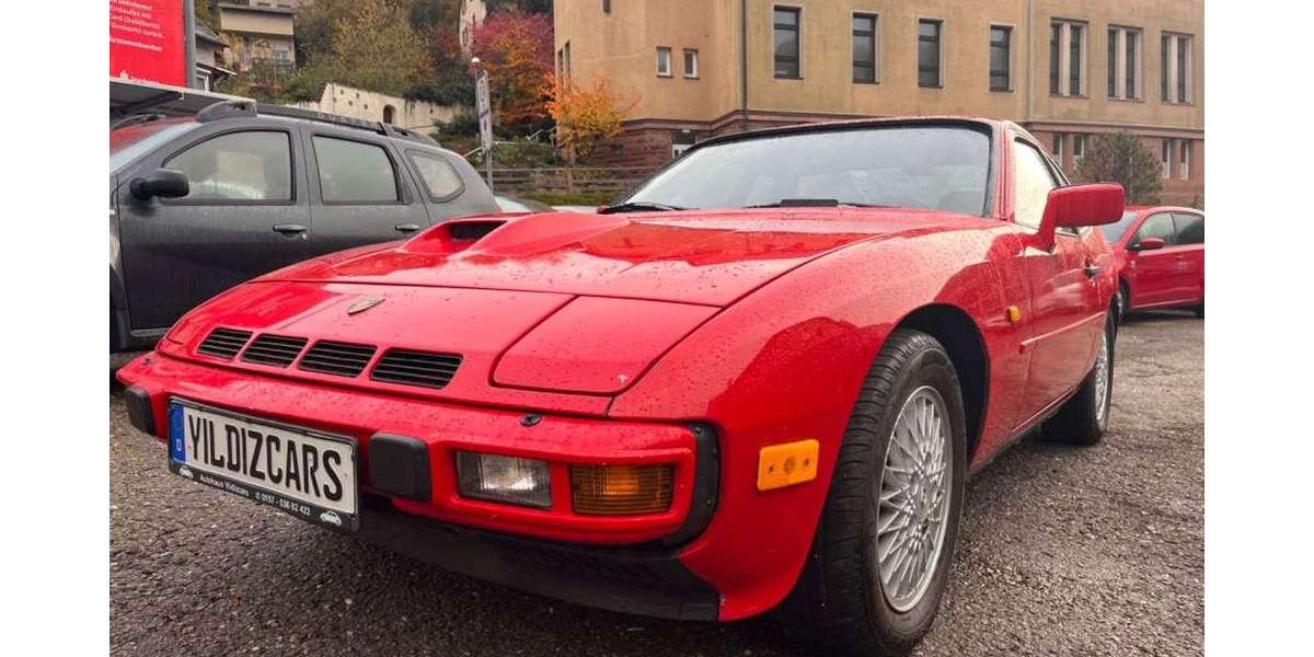 Porsche 924 80.082 km 9.995 &euro; Altensteig 72213