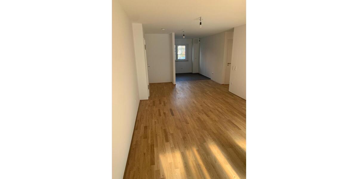 Erdgeschoßwohnung Pfinztal - 1 Zimmer, 69 m&sup2;, 1.377&euro; | Angebot:24726005