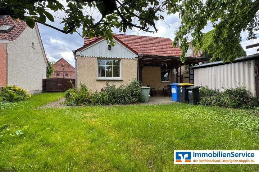 Haus zum Kaufen in Sieversdorf-Hohenofen 89.000 € 67 m²