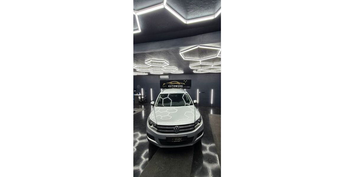 VW Tiguan 160.321 km 7.950 &euro; Salzgitter 38259
