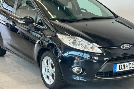 Ford Fiesta 322.293 km 2.450 &euro; Anzing 85646