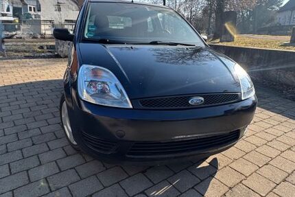 Ford Fiesta 147.000 km 2.200 &euro; Bopfingen 73441