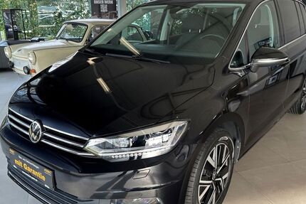 VW Touran 62.254 km 27.300 &euro; Lörrach 79540