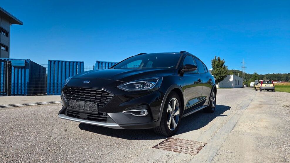 Ford Focus 109.100 km 14.900 € Burgkirchen 84508