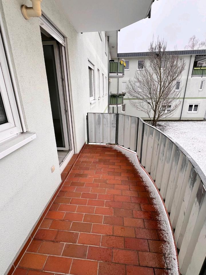 Nachmieter große 2 Zimmer Wohnung