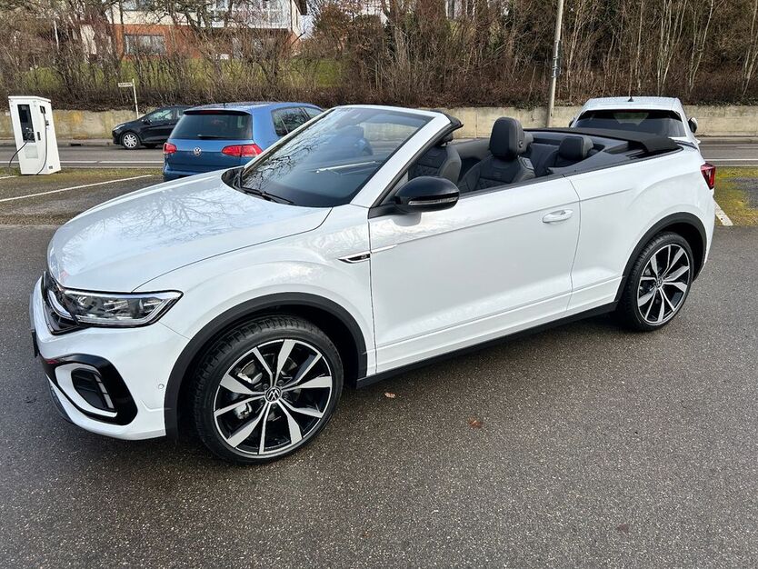 VW T-Roc 5.500 km 42.333 € Rechberghausen 73098