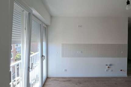 Wohnung zum Mieten in Berlin 987,64 € 58.44 m² 2 zimmer