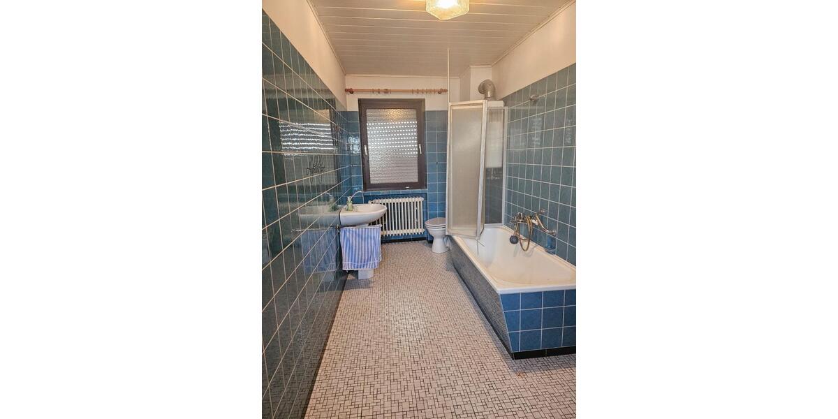 Einfamilienhaus Wallerfangen - 15 Zimmer, 250 m&sup2;, 275.000&euro; | Angebot:26888785