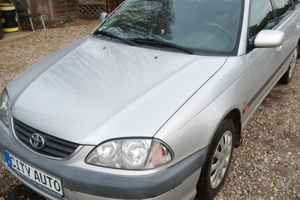 Toyota Avensis 176.900 km 3.270 &euro; Berlin - Französische Buchholz 13127