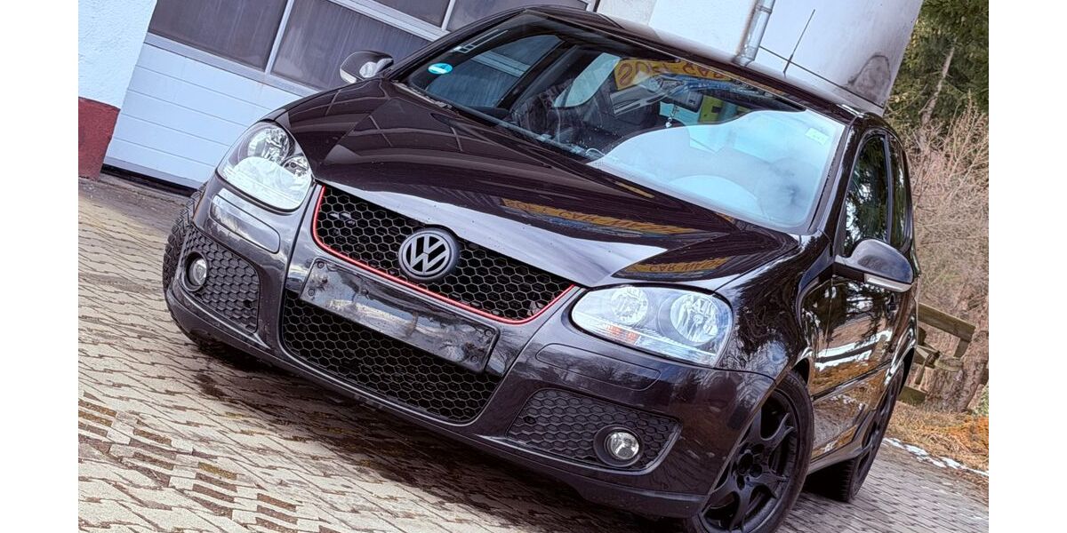 VW Golf 263.000 km 1.999 &euro; Seifriedswörth 84189