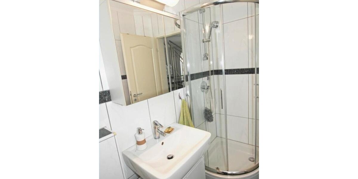 Einfamilienhaus Lohfelden - 5 Zimmer, 245 m&sup2;, 3.000&euro; | Angebot:26698564