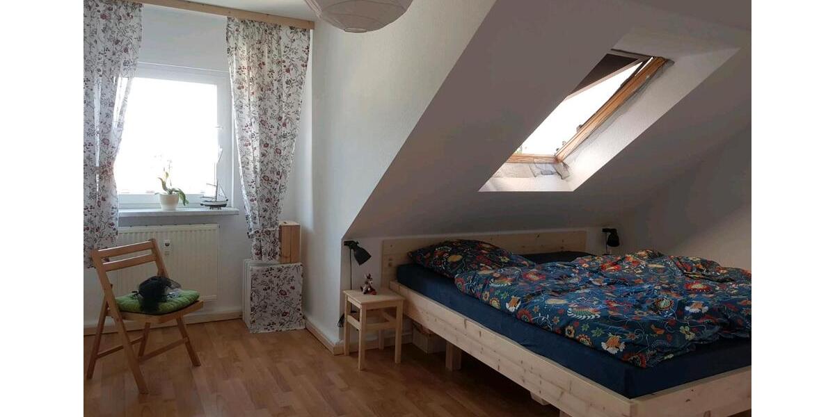 Dachgeschoßwohnung Halle (Saale) Am Wasserturm/Thaerviertel - 3 Zimmer, 71 m&sup2;, 685&euro; | Angebot:25395486