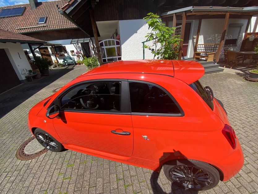 Abarth 695 4.000 km 28.444 € Inning 82266
