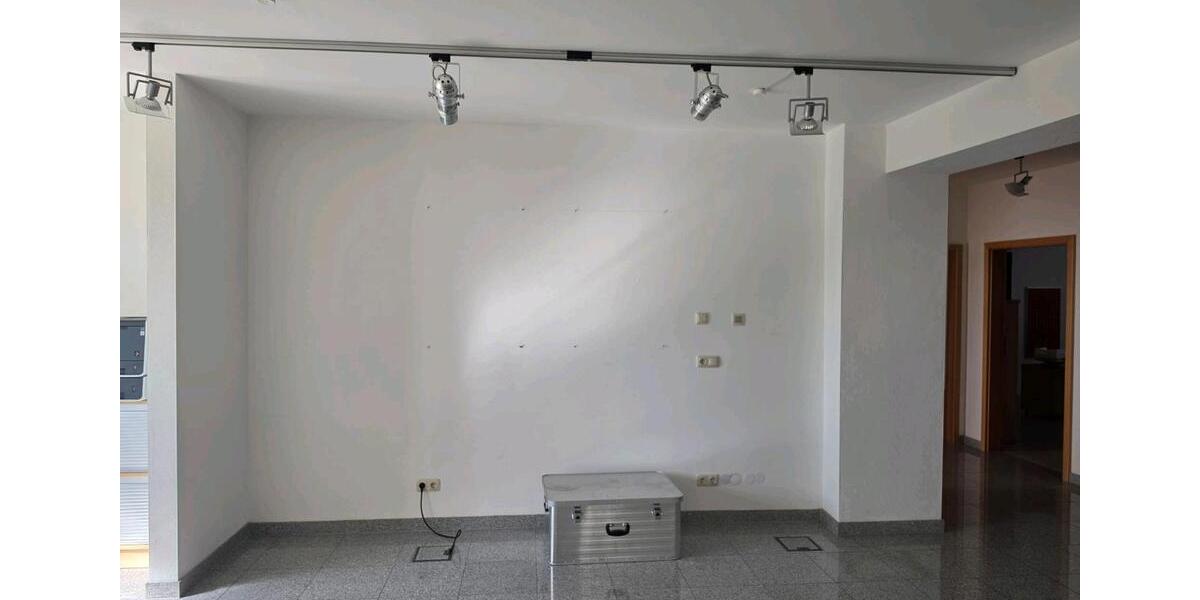Gewerbeobjekt Rott am Inn - 1.500&euro; | Angebot:26383982